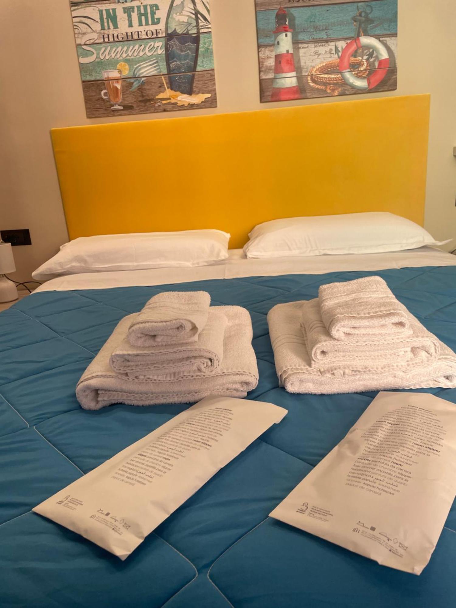 Fronte Mare Arenella Bed and Breakfast Palermo Esterno foto